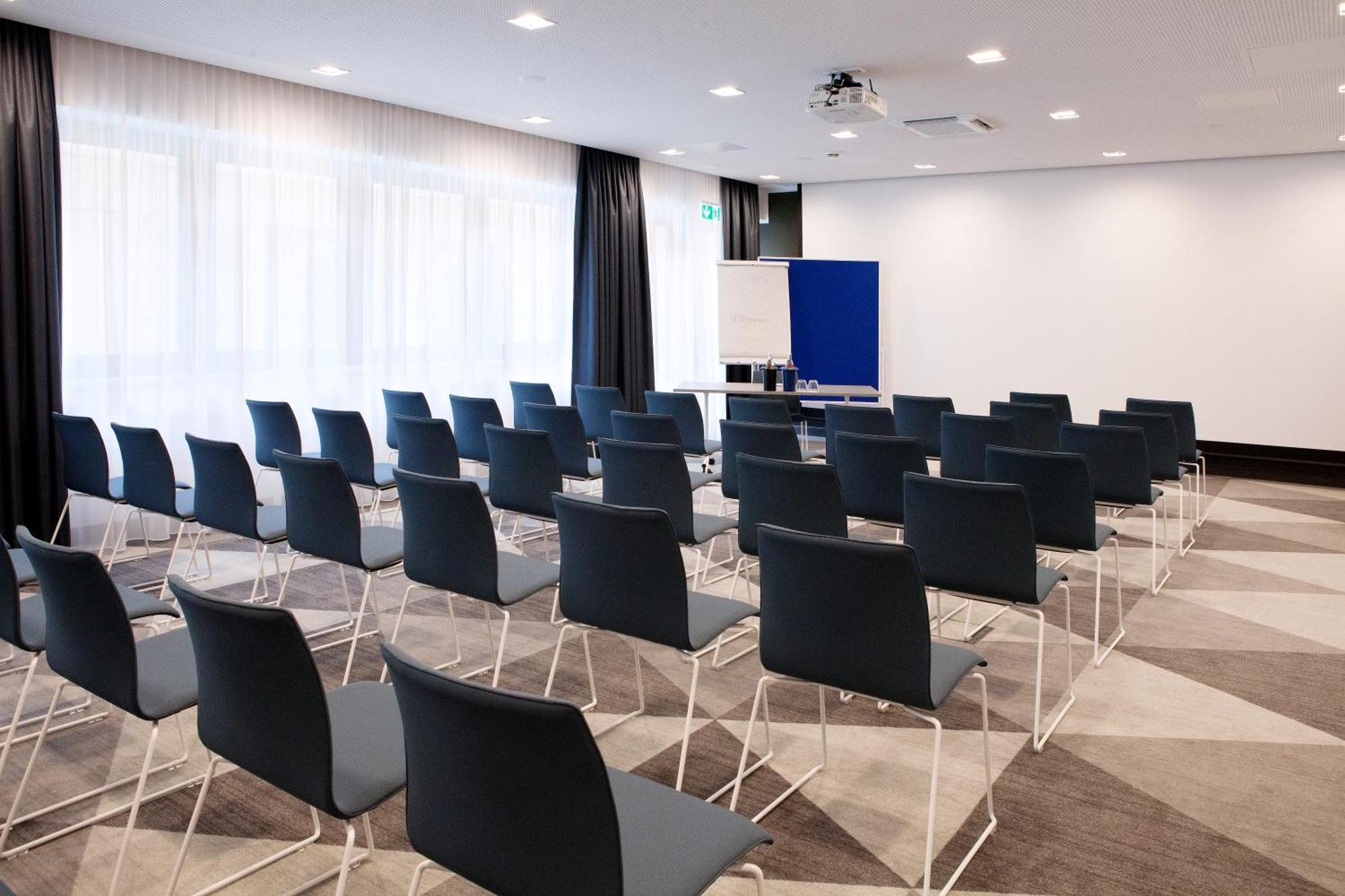 Holiday Inn Express Fuerth By Ihg Dış mekan fotoğraf
